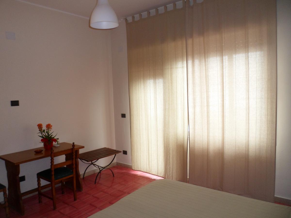 Hotel Panorama Di Sicilia Кастельмола Экстерьер фото