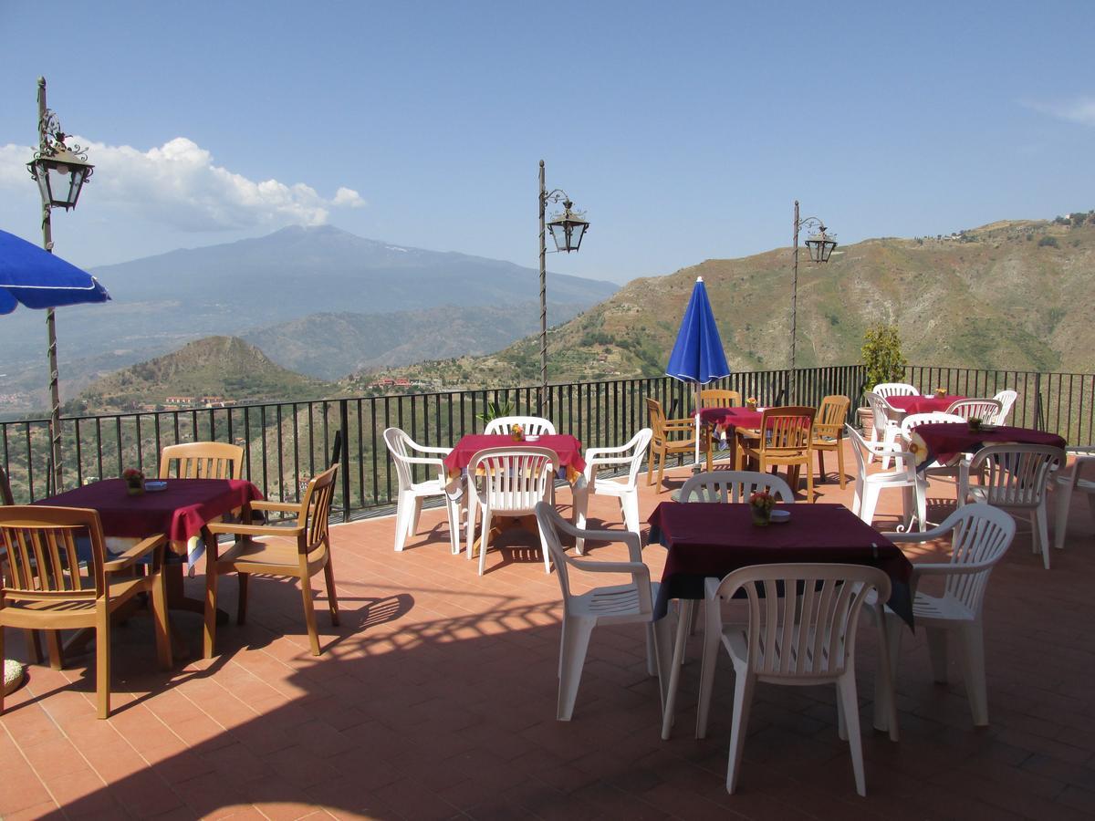Hotel Panorama Di Sicilia Кастельмола Экстерьер фото